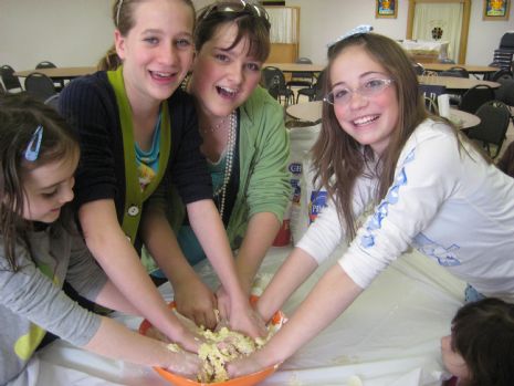 BMC Purim 2.jpg